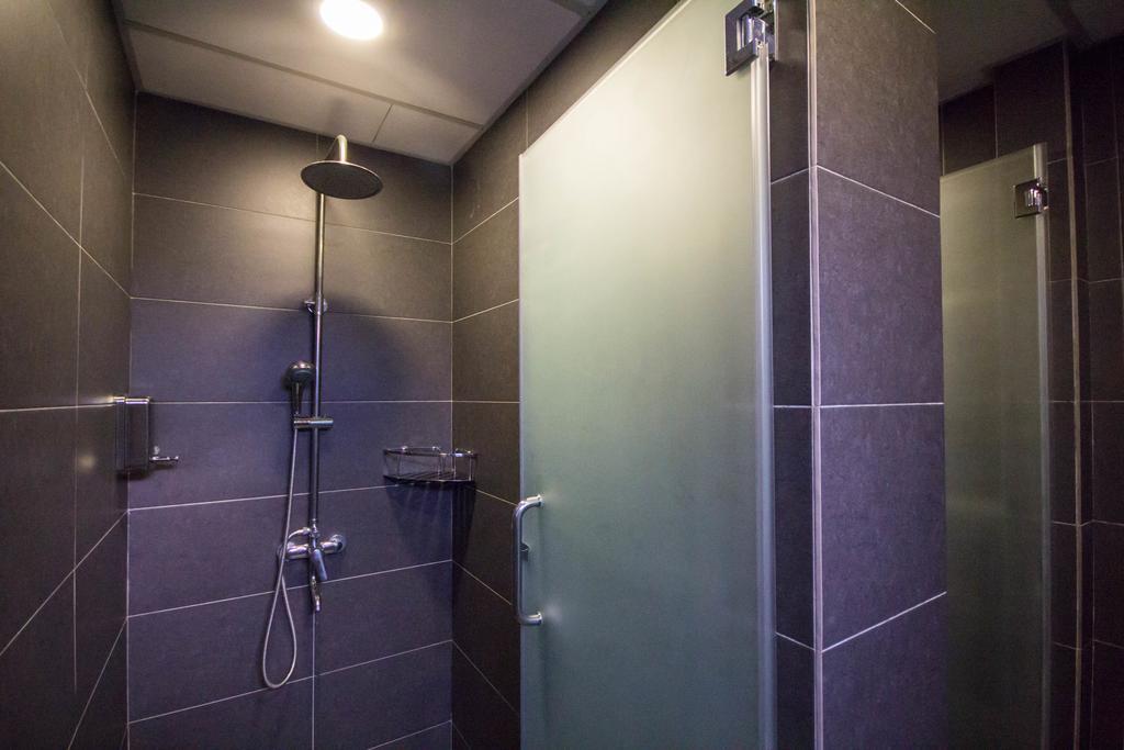 M Qube Hotel Sungai Dua Bukit Eksteriør bilde