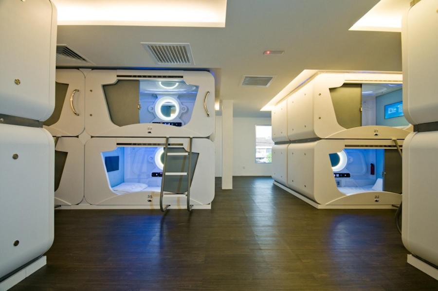 M Qube Hotel Sungai Dua Bukit Eksteriør bilde