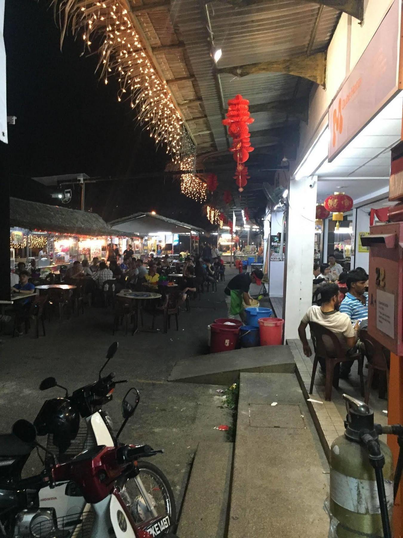M Qube Hotel Sungai Dua Bukit Eksteriør bilde