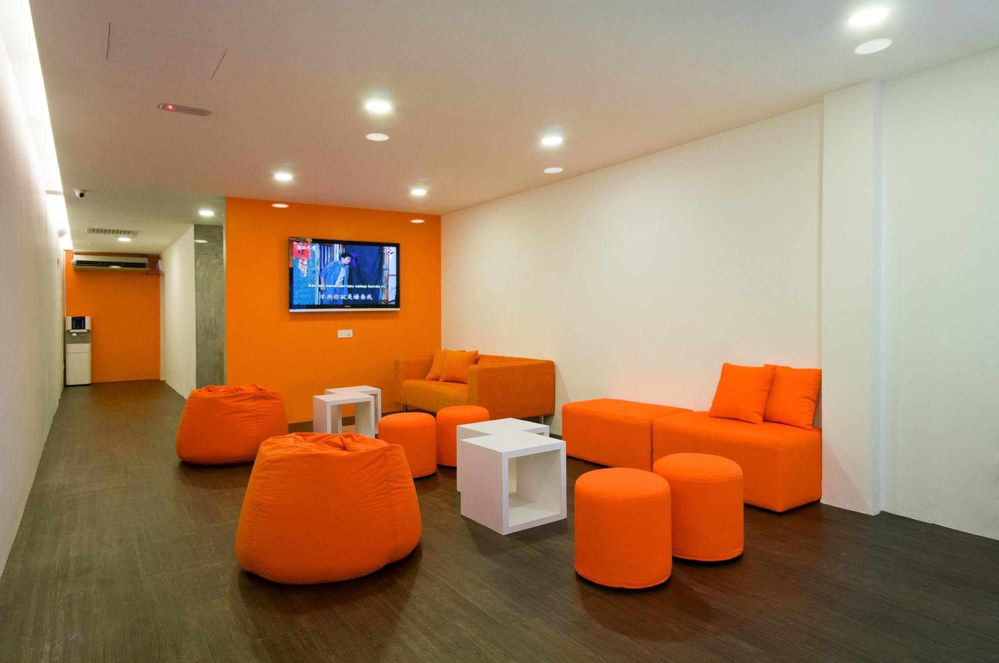 M Qube Hotel Sungai Dua Bukit Eksteriør bilde