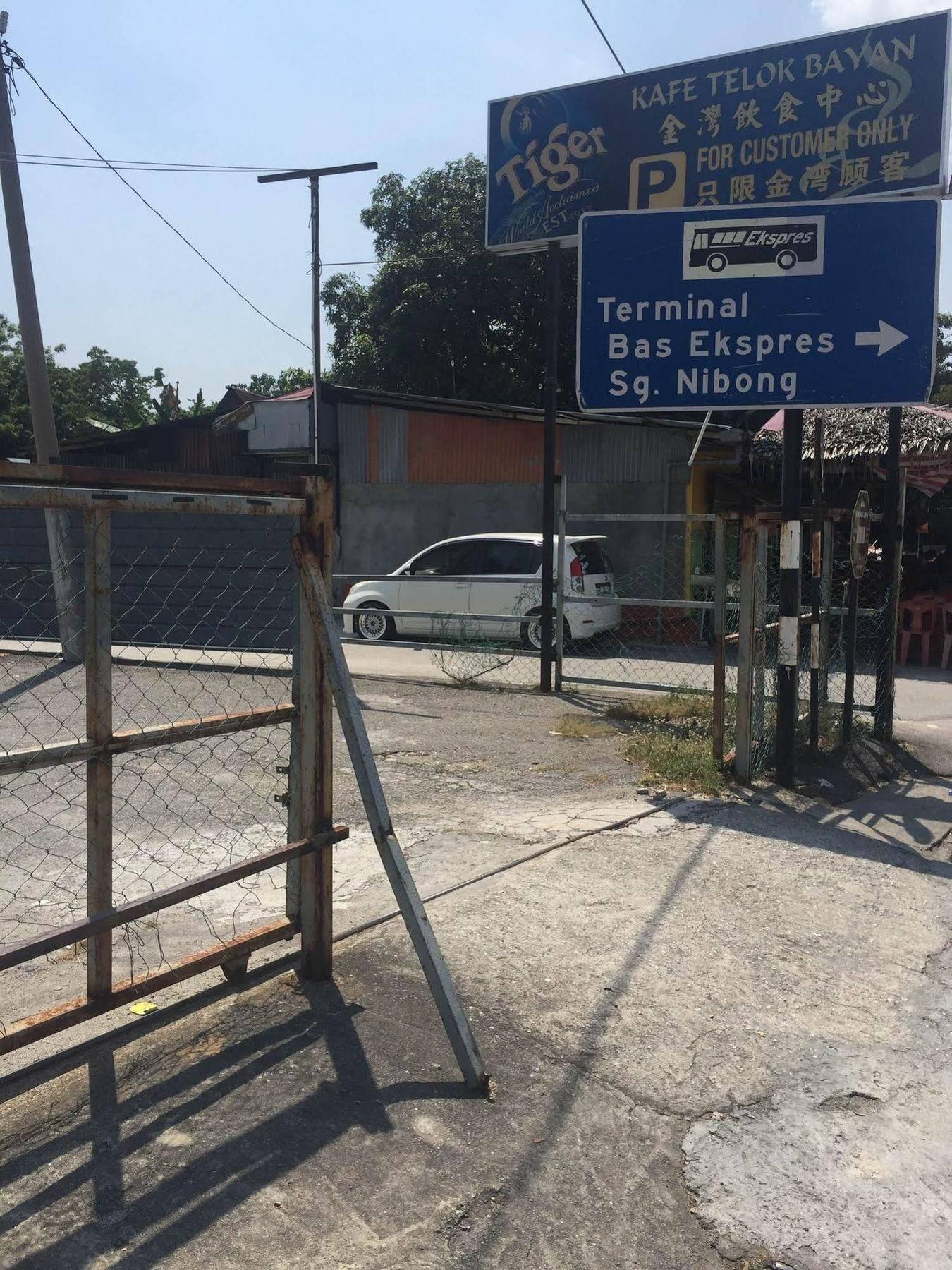 M Qube Hotel Sungai Dua Bukit Eksteriør bilde