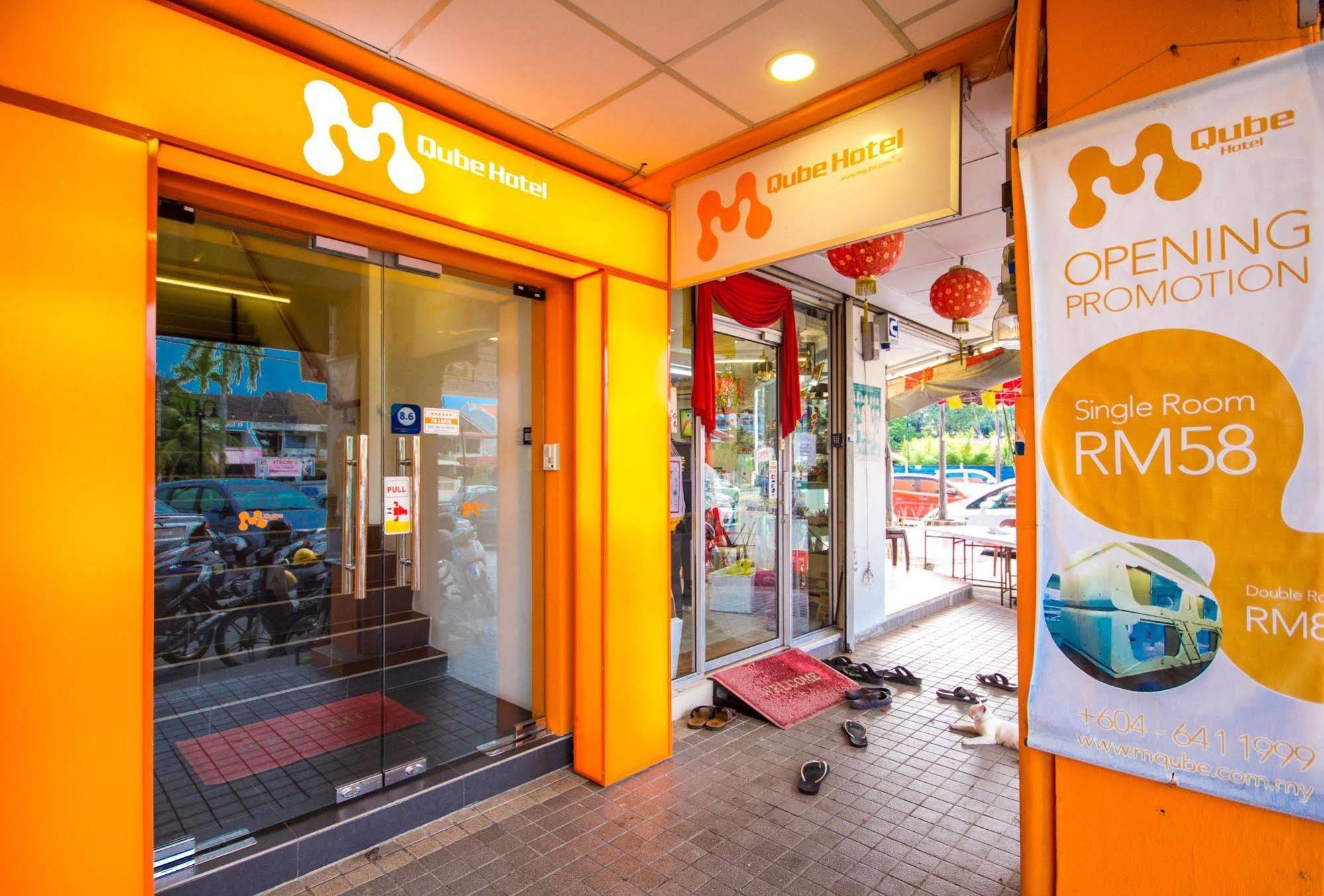 M Qube Hotel Sungai Dua Bukit Eksteriør bilde